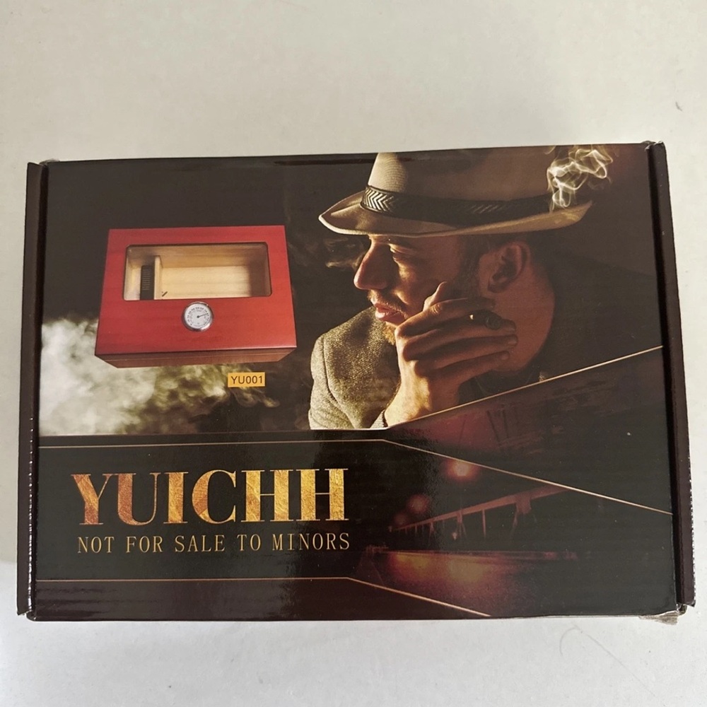Red Cigar Humidor Box - Picture 2 of 4